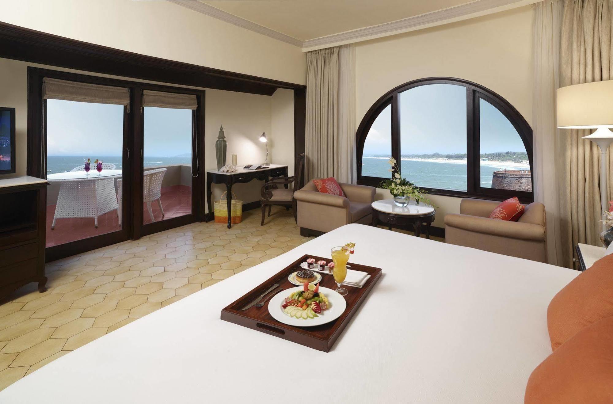 Taj Fort Aguada Resort & Spa, Goa Sinquerim ภายนอก รูปภาพ Suite at the Taj Bengal