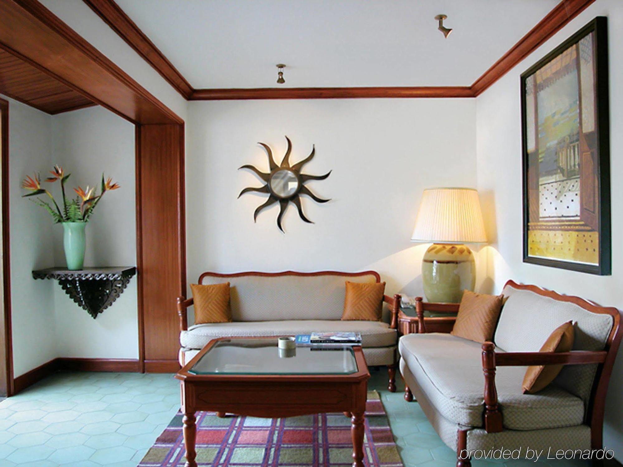 Taj Fort Aguada Resort & Spa, Goa Sinquerim ห้อง รูปภาพ A living room